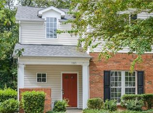 203 Ross Moore Ave, Charlotte, NC 28205