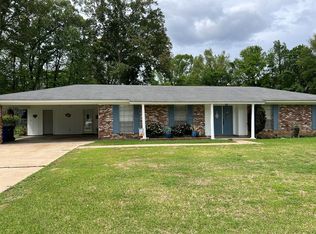 118 John Glenn Ave, Natchez, MS 39120