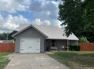 2405 Pin Oak Rd, Muskogee, OK 74401