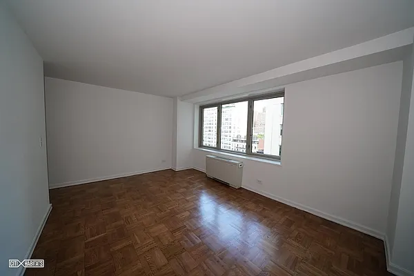 Rented by Citi Habitats | media 26