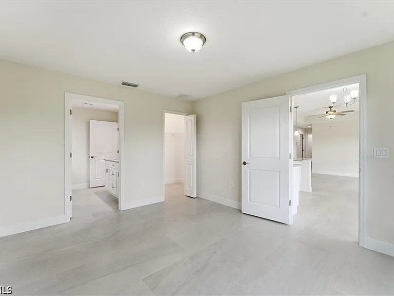 2601 48th St W — Photo 11