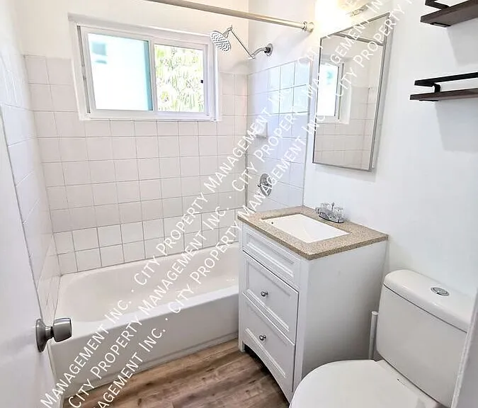 3112-3116 Keats St #3116 — Photo 8