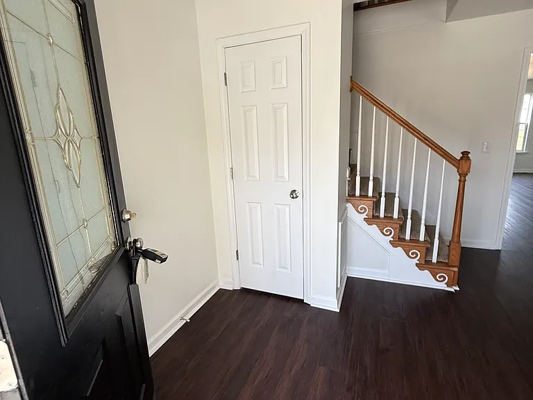 103 Wimbledon Ct — Photo 8