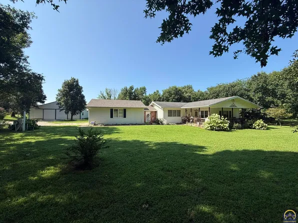 9321 NW 40th St, Silver Lake, KS 66539