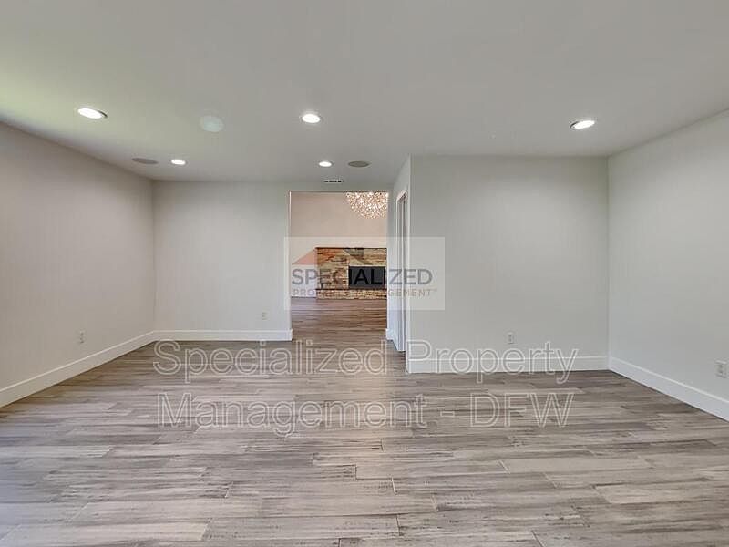 6915 Forest Glade Cir, Dallas, TX 75230 Zillow