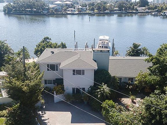 4th image of 5400 Aloha Dr