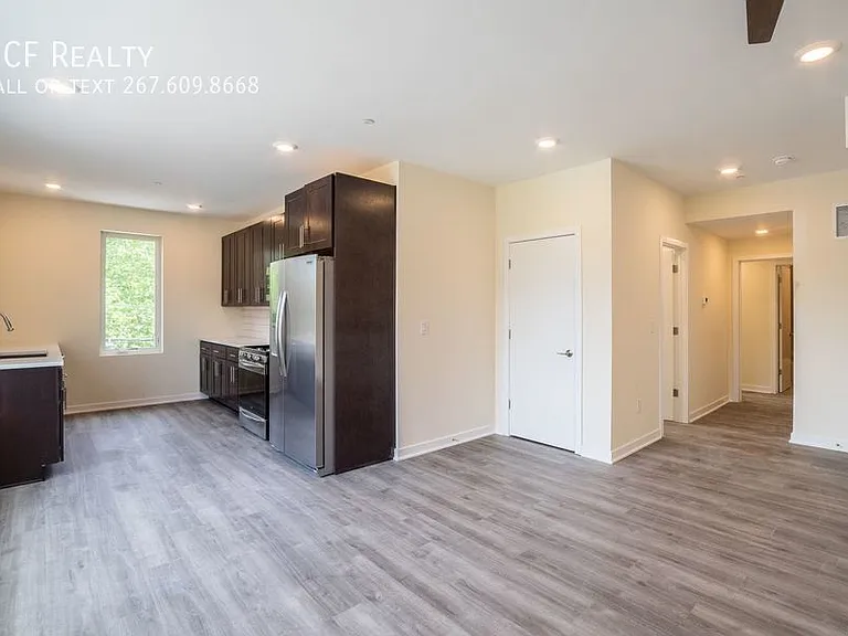 1300 S 24th St #D2 — Photo 16