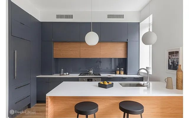 Sold by Douglas Elliman | media 16