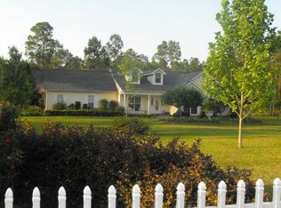 715 Bowen Rd, Tifton, GA 31794