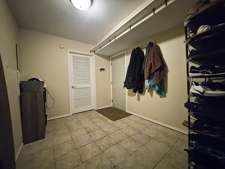 2337 Hudson Cir #2337 — Photo 26