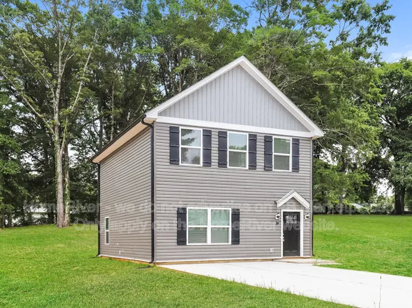 828 Graylyn Dr, High Point, NC 27263