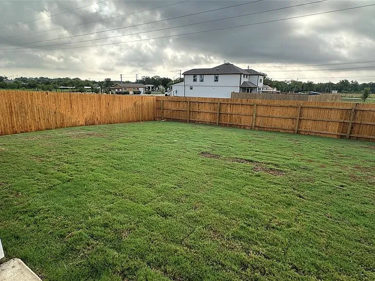 204 Inks Ln — Photo 24