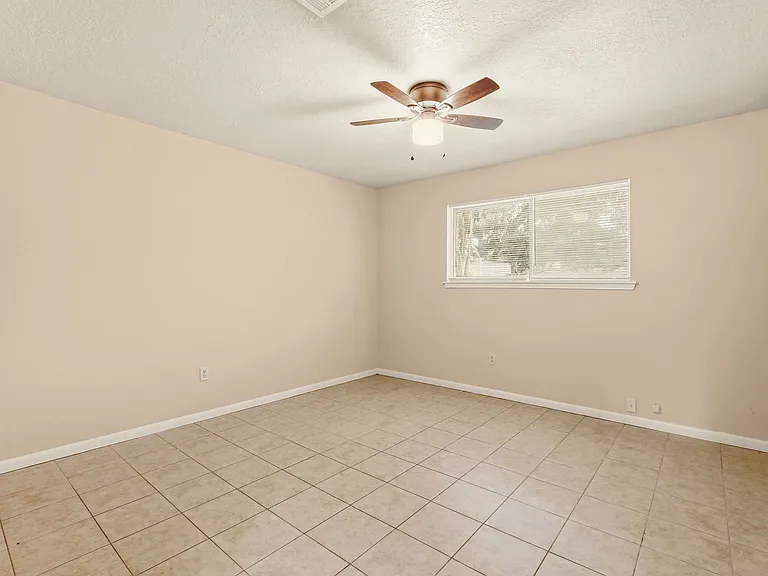 823 Red Rock Canyon Dr — Photo 14