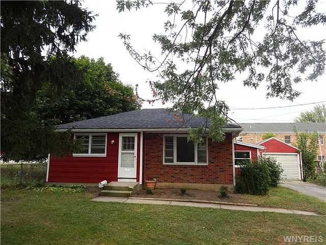 1st image of 131 Greymont Ave