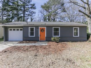 812 Ayrshire Cir NW, Atlanta, GA 30318