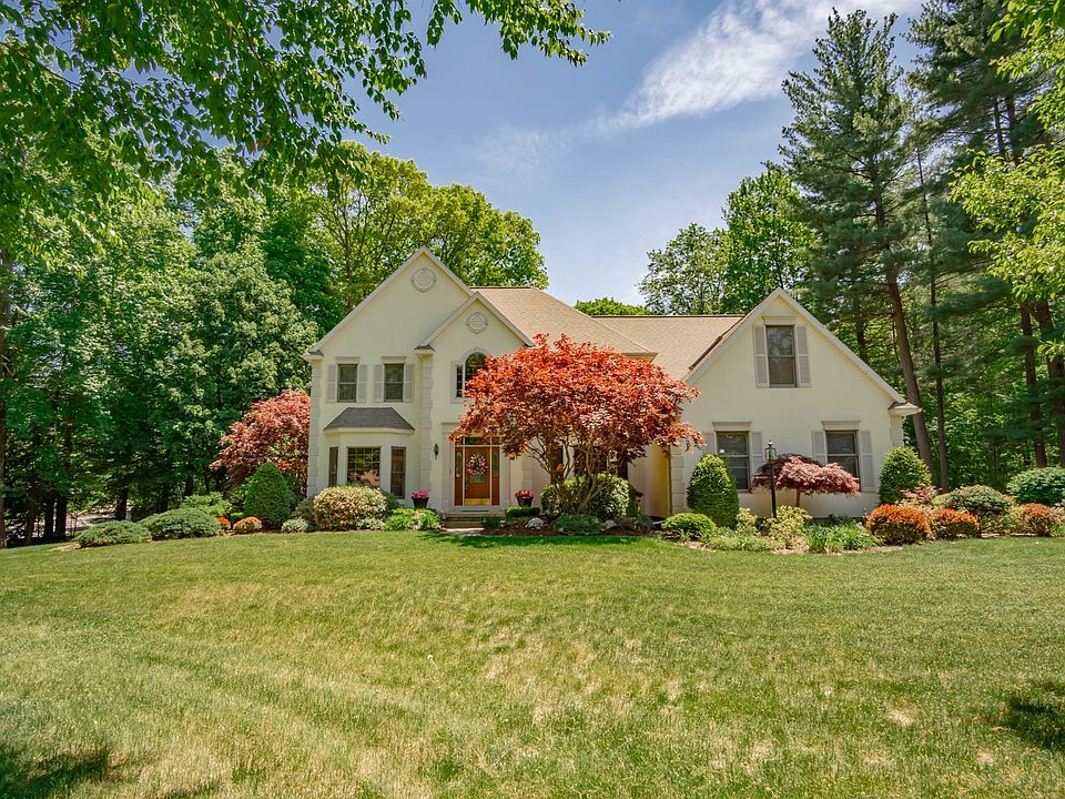 1st image of 37 Siena Dr