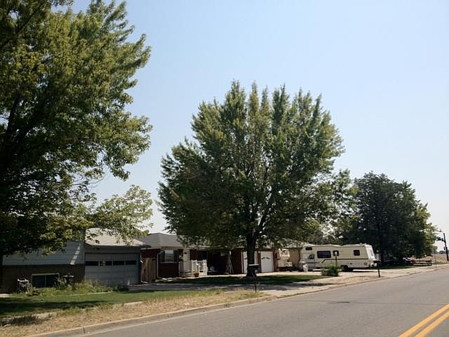 2nd image of 835 S 8th Ave