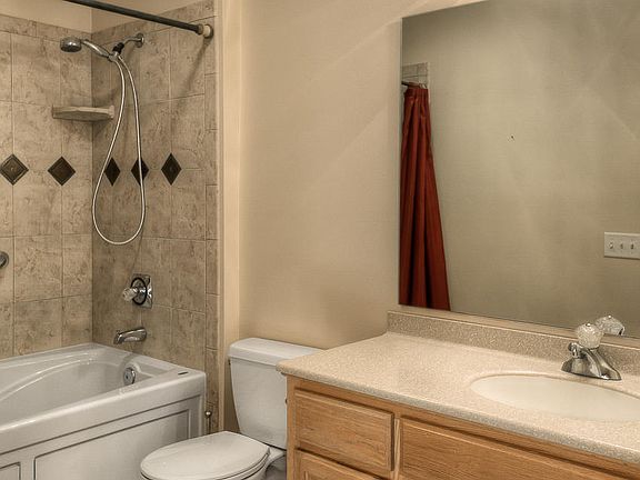 5th image of 1004 Shoal Pointe Dr