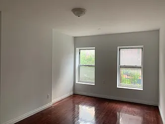 Rented by Salon Realty Corp