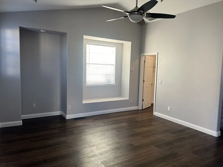 145 Wexford St #A — Photo 5