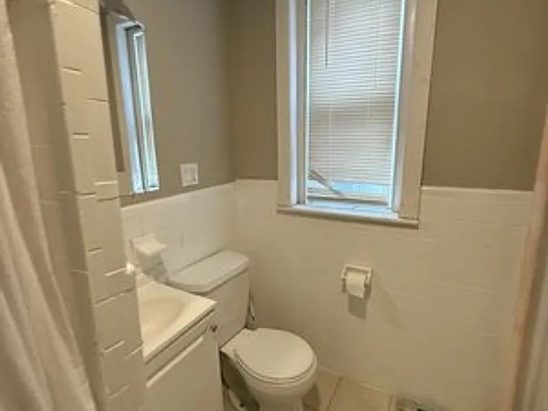 15 Aberdeen St #3 — Photo 4