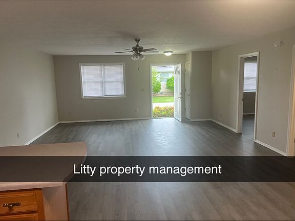 3rd image of 1510 Fair Park Cir