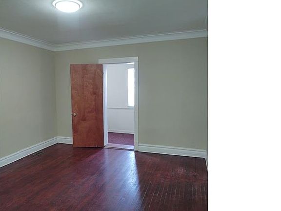 4th image of 8040 S Loomis Blvd Unit 1