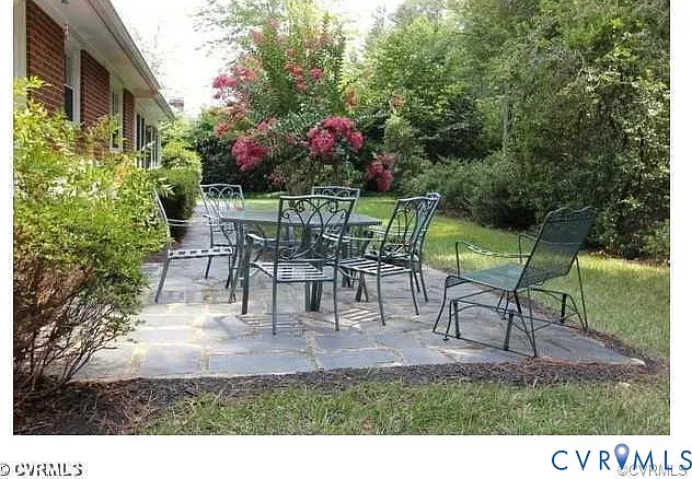 13031 Fairway Ln — Photo 3