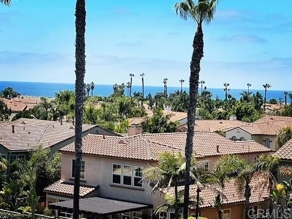 7469 Neptune Dr, Carlsbad, CA 92011