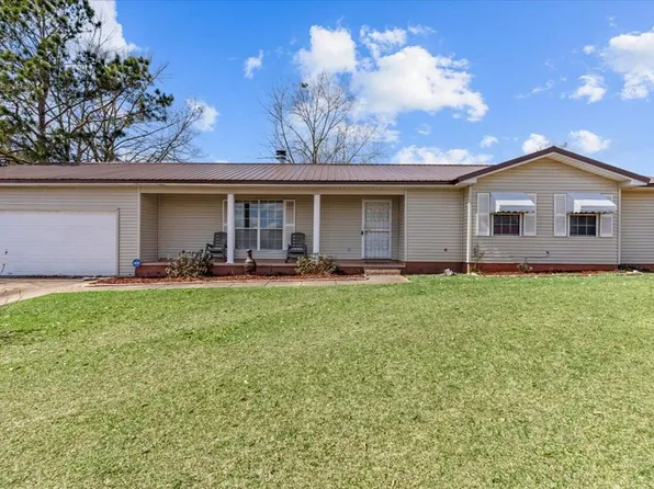 2703 Rocky Branch Rd, Dothan, AL 36303