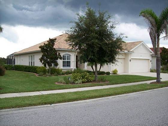 1st image of 1121 Creek Nine Dr