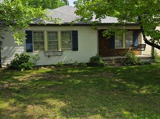 1341 E Portland St, Springfield, MO 65804