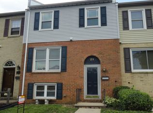 28 Meadow Dr, Chambersburg, PA
