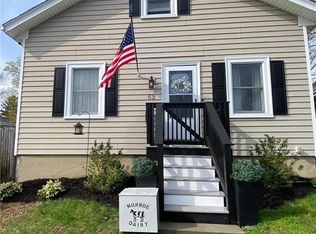63 Taft St, Cranston, RI 02905