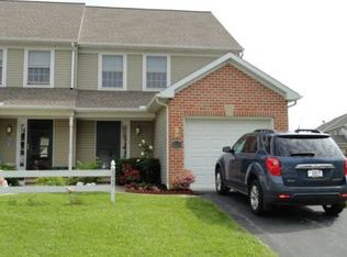 4042 Parkside Ct, Mount Joy, PA 17552