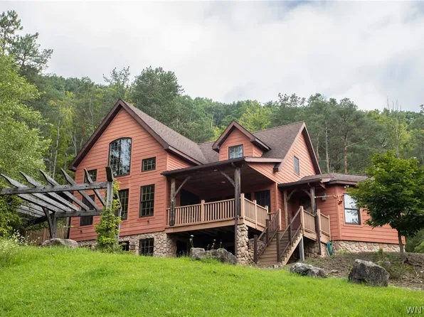 7064 Ellicottville Maples Rd, Ellicottville, NY 14731