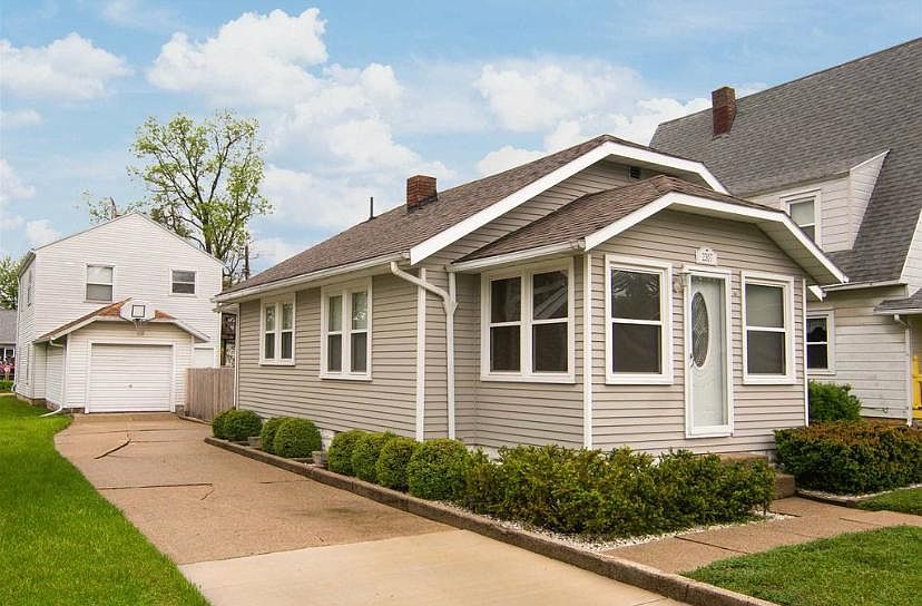 1st image of 2307 N Ball Ave