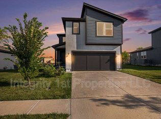 13316 180th St, Overland Park, KS 66013