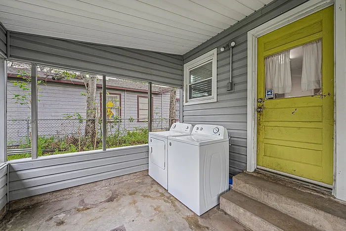 2802 Dancy St — Photo 13