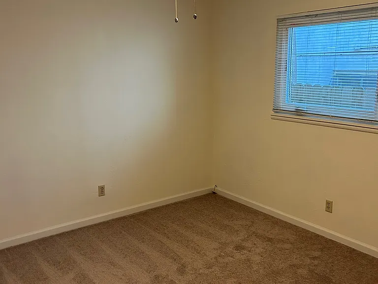 2316 N St #3 — Photo 3