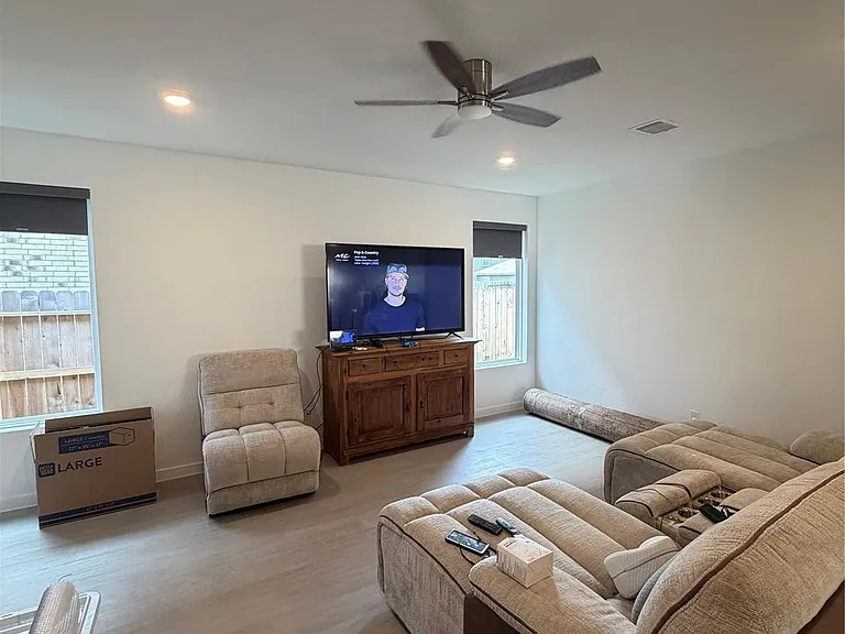 18167 Trepito Ave — Photo 9