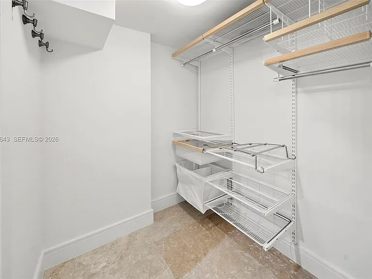 600 Grapetree Dr #3BS — Photo 49