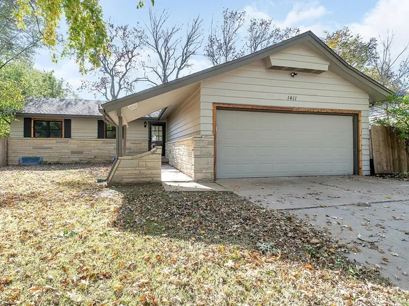 1411 N Community Dr, Derby, KS 67037