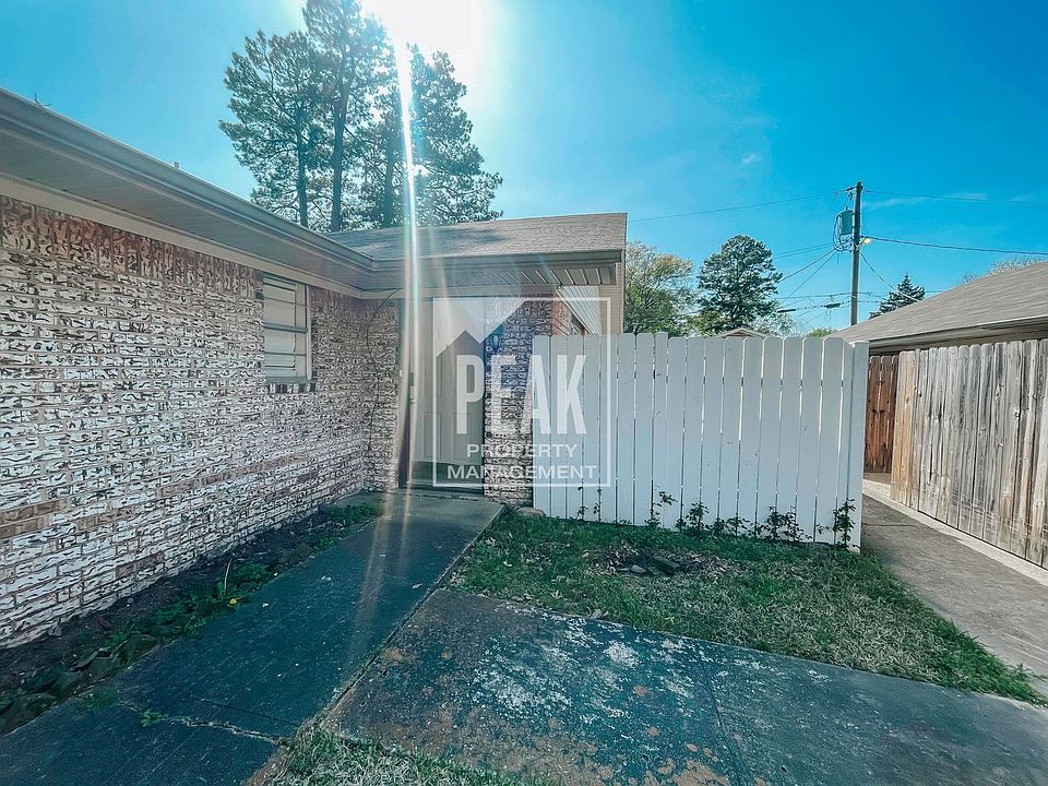 3 Lynwood Dr Texarkana TX Zillow