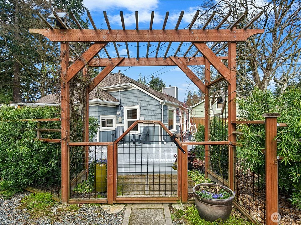 1st image of 14051 1st Avenue NW