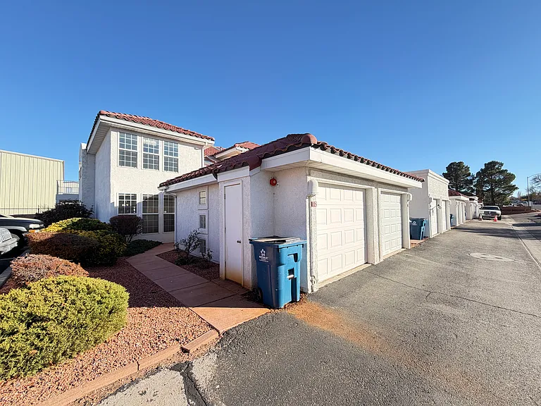 1200 Glen Canyon Dr #12 — Photo 27