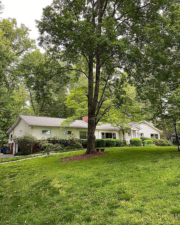 1st image of 1844 Chicadee Dr