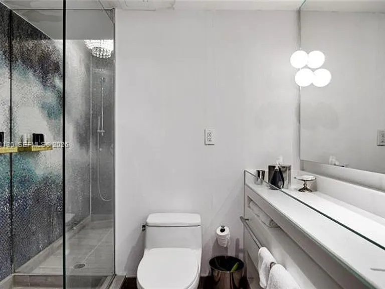 1100 West Ave #514 — Photo 11