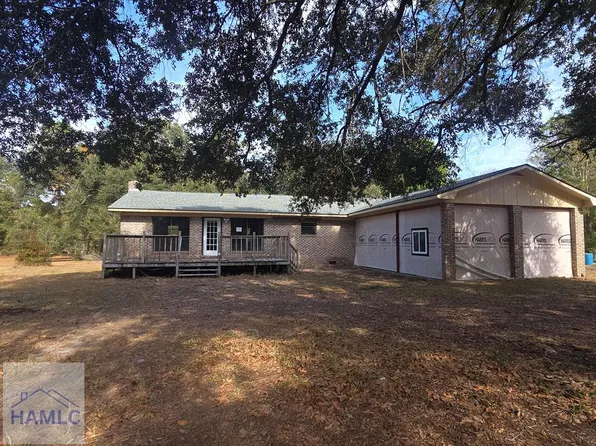 129 Norris Dr, Jesup, GA 31545