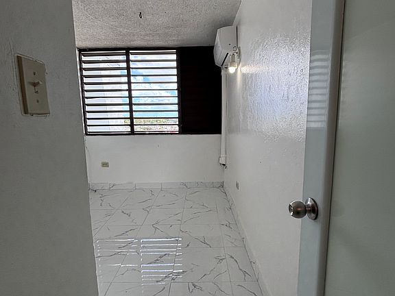 5th image of 128 Four Condominio Metromonte Apt Carolina Pr